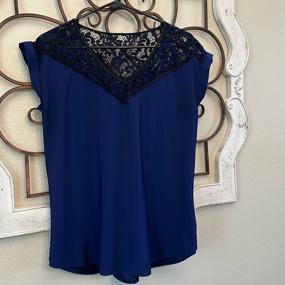 Express leather trim top